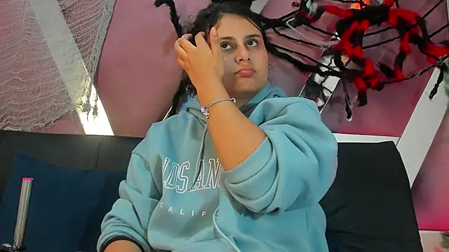 AbbyTaylorr online show from 10.30.25