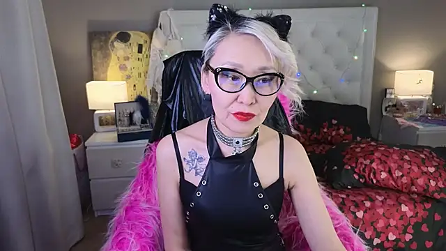 RoxalanaStar online show from 04.01.26