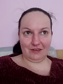 BustyLadyAlma online show from 03.08.26