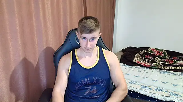 Snapshot of Todhorny9873 chatting on 12.18.24 Todhorny9873 online show from 12.18.24