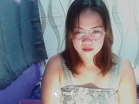 BURBERRY69 online show from 10.08.25