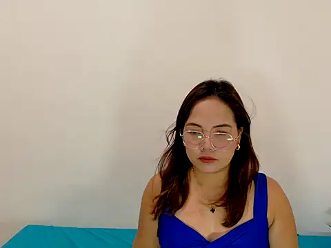 BURBERRY69 online show from 03.31.26