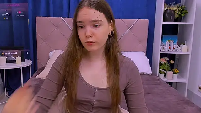 Janie JJ Curvie online show from 01.16.26