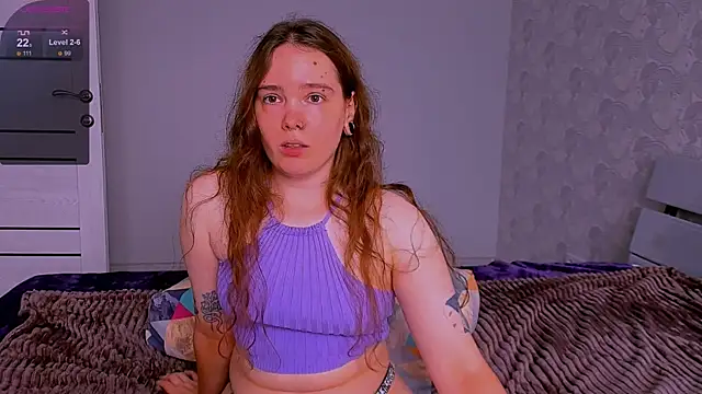 Janie JJ Curvie online show from 08.04.26