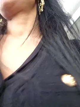 misscectito13 online show from 03.20.25