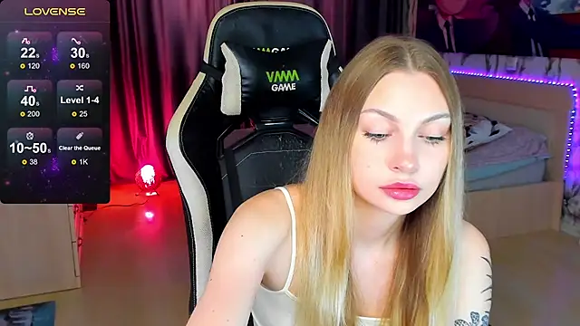 BiMolly online show from 09.15.25