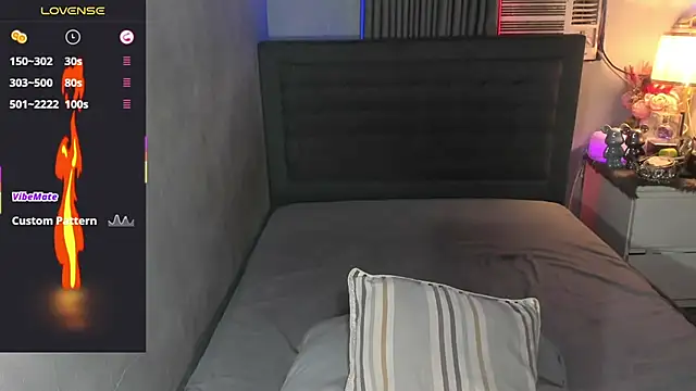 PrettyYoungHugeCockTS online show from 02.27.26