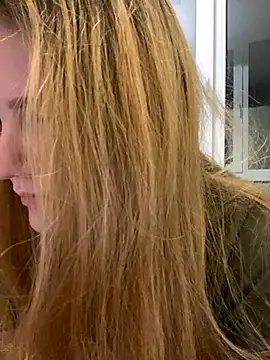 Snapshot of -MimmiLissa- chatting on 10.03.25 -MimmiLissa- online show from 10.03.25