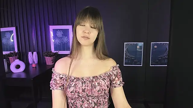 ElizaMild online show from 02.04.25