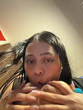 Naiara sex online show from 07.20.26