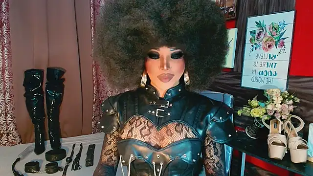 trixxielicious online show from 12.05.25