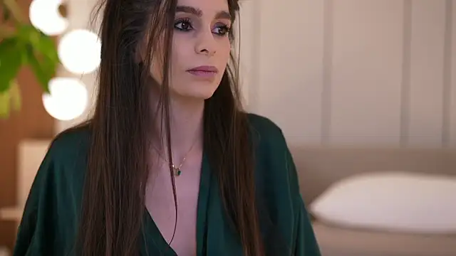 Snapshot of DoviaClaire chatting on 01.16.26 DoviaClaire online show from 01.16.26