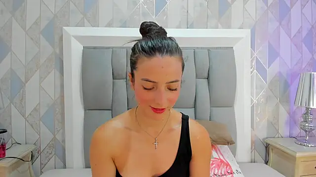 Princsgirl  online show from 10.04.25