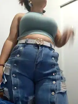 Snapshot of BadMicaela1 chatting on 12.06.24 BadMicaela1 online show from 12.06.24