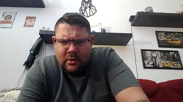 Snapshot of sexykevin17cm chatting on 04.08.26 sexykevin17cm online show from 04.08.26