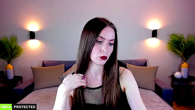 TheWoman   online show from 04.09.26