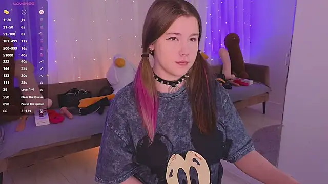 Mira Falls online show from 03.21.26