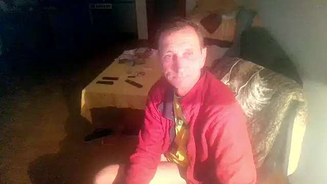 Snapshot of Python43 chatting on 01.25.25 Python43 online show from 01.25.25