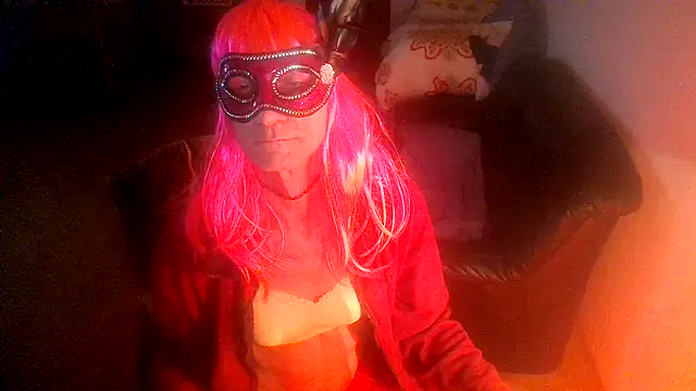 Snapshot of Python43 chatting on 02.03.25 Python43 online show from 02.03.25