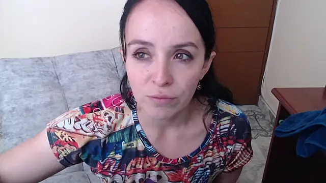 Snapshot of antara_hotgirl chatting on 12.27.24 antara hotgirl online show from 12.27.24