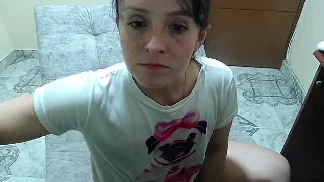 Snapshot of antara_hotgirl chatting on 11.11.25 antara hotgirl online show from 11.11.25