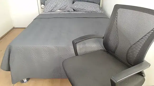 Snapshot of Chanelsexyy chatting on 01.25.25 Chanelsexyy online show from 01.25.25