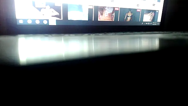 RobertaHott online show from 03.19.25