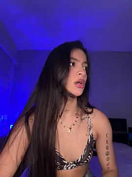 Snapshot of Sammy_pink chatting on 02.01.25 Sammy pink online show from 02.01.25