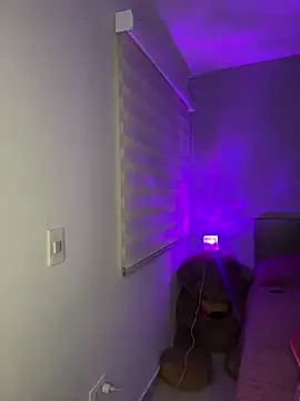 Snapshot of Sammy_pink chatting on 02.26.25 Sammy pink online show from 02.26.25