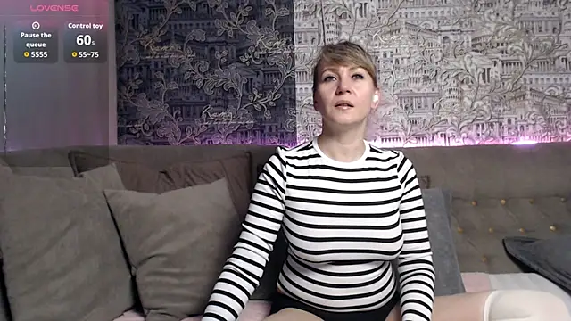 mandy foxxx online show from 12.21.25