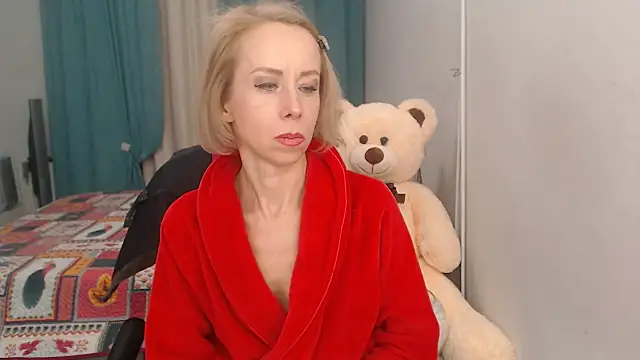 LuxuryNika online show from 01.12.25