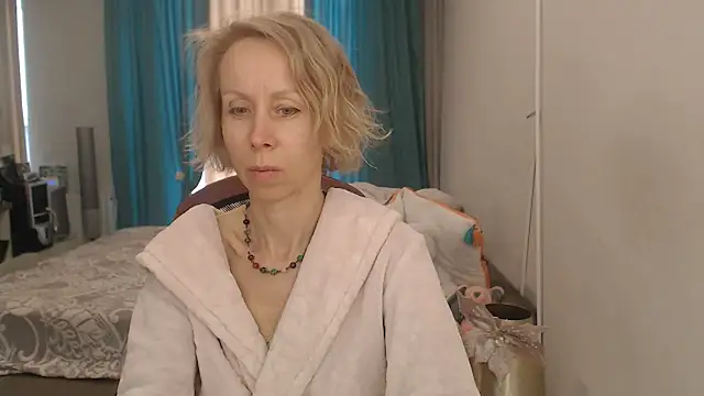 LuxuryNika online show from 05.28.26