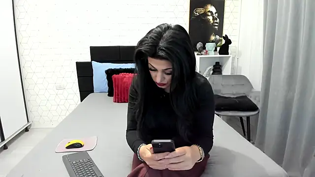 Snapshot of Heidix chatting on 04.07.26 Heidix online show from 04.07.26