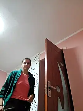 IsabelleCraft online show from 03.15.25