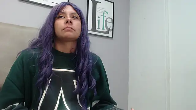 valevicious online show from 09.25.25