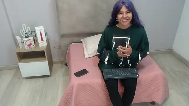 valevicious online show from 10.04.25