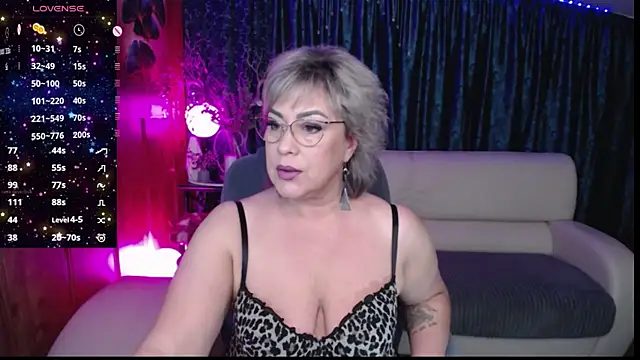 Ellen Ripley online show from 05.18.26