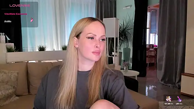 Libby Nora online show from 12.10.24