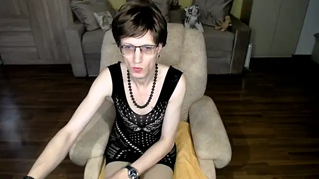 clementine online show from 04.11.26