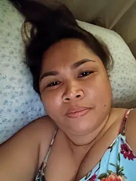 XXLorie 02 online show from 04.08.26