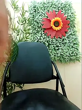 AsianPussie4u online show from 04.12.26