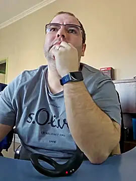 Andrew1900529 online show from 02.20.25