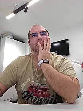 Andrew1900529 online show from 01.06.26