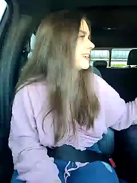 MaggyMayI online show from 03.18.25