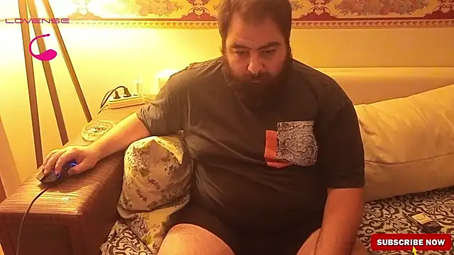 Snapshot of _Sinyor34 chatting on 10.10.25 Sinyor34 online show from 10.10.25