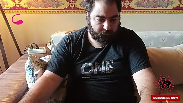 Snapshot of _Sinyor34 chatting on 11.19.25 Sinyor34 online show from 11.19.25