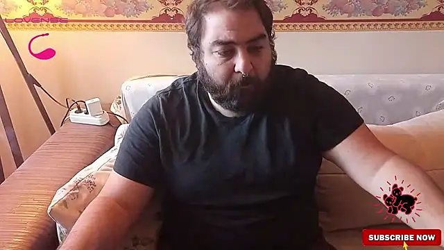 Snapshot of _Sinyor34 chatting on 11.22.25 Sinyor34 online show from 11.22.25