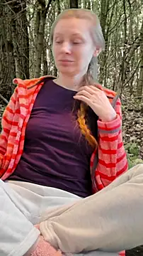  Carrie  online show from 02.16.25