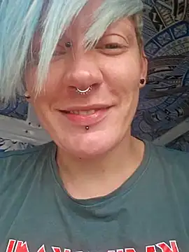 PinkTheHawk online show from 01.01.25