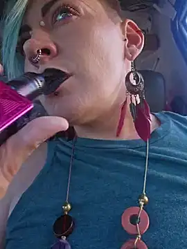 PinkTheHawk online show from 01.12.25